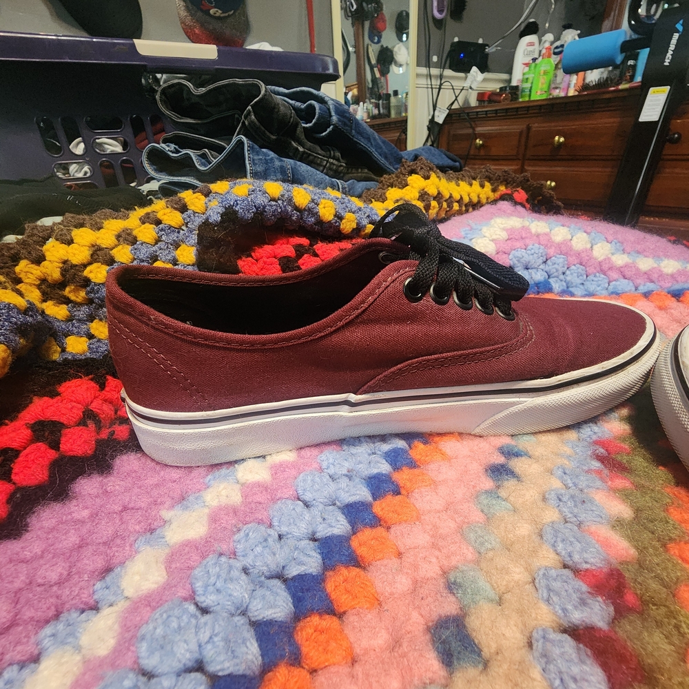 Vans Women's Burgundy Canvas Sneakers